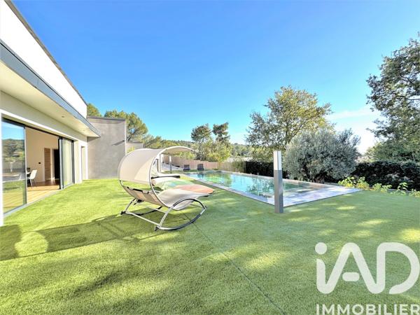 Maison à vendre 6 pièces 207 m² Uzès
