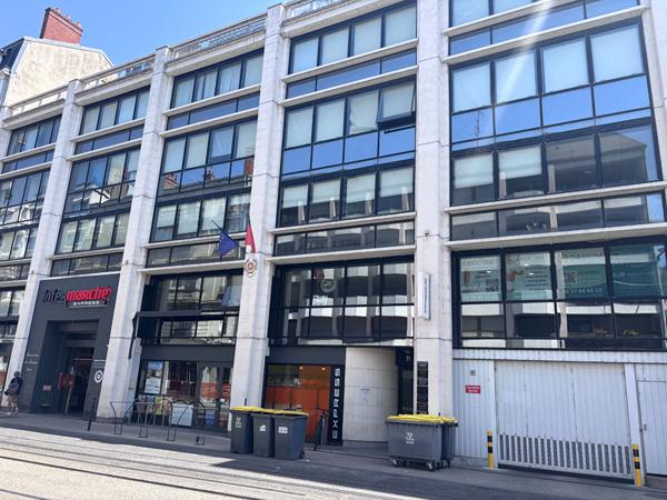 Parking hyper centre de Tours proche gare