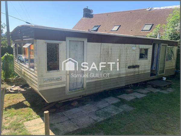 Maison en pierre à rénover entièrement – Fort potentiel