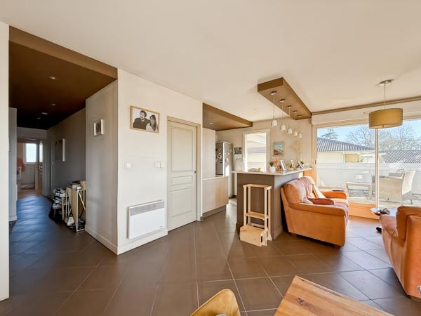 Appartement 3 pièces - 85 m² Exclusivité efficity