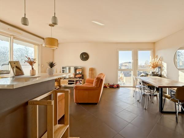 Appartement 3 pièces - 85 m² Exclusivité efficity