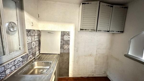Bordeaux (33800) Ensemble de deux lots d'appartements 52 m² et 70 m² au sol au dernier étage