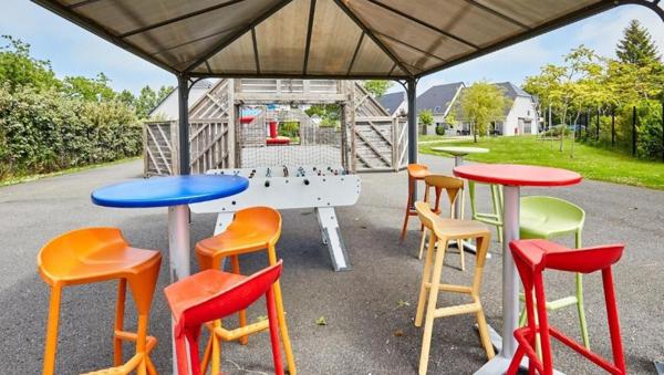 INVESTISSEMENT LOCATIF  AUBERVILLE  Résidence de tourisme Le Domaine de la Corniche - 5.06% de rentabilité