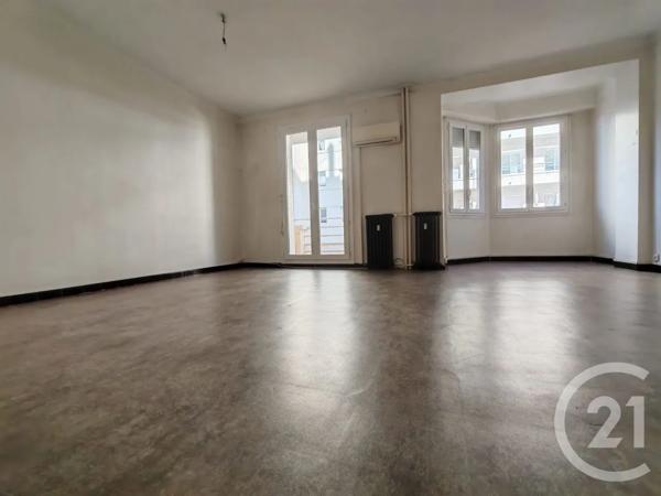 Appartement F2 à vendre  2 pièces - 66,55 m 2   TOULON  - 83