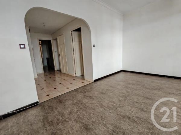 Appartement F2 à vendre  2 pièces - 66,55 m 2   TOULON  - 83