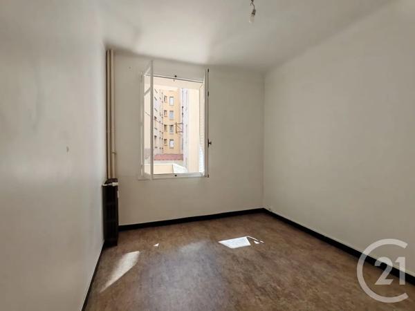 Appartement F2 à vendre  2 pièces - 66,55 m 2   TOULON  - 83