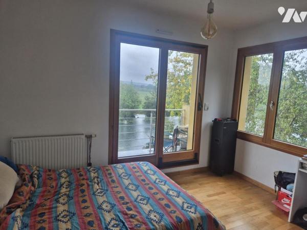 MAISON BORDURE RIVIERE AVEC VUE DEGAGEE