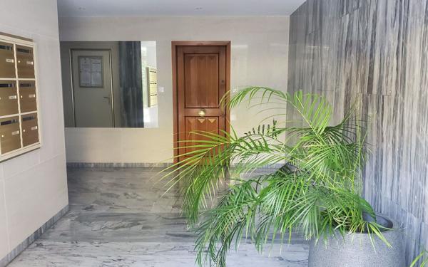 Appartement à vendre    3 pièces • 75 m2 Cagnes-sur-Mer