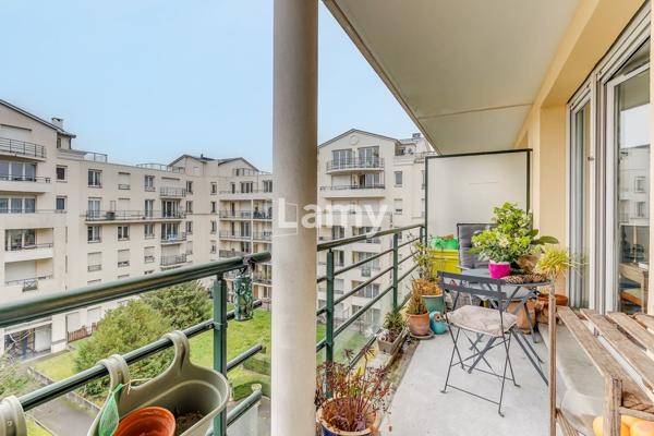 Appartement t2 - 43 m2 - balcon et garage