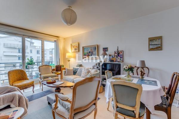 Appartement t2 - 43 m2 - balcon et garage