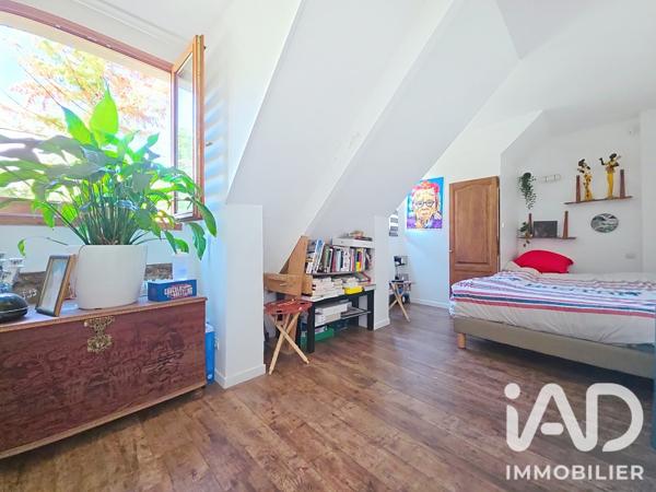 Maison à vendre 7 pièces 176 m² Saint-Fargeau-Ponthierry