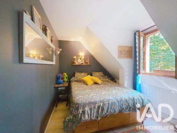 Maison à vendre 7 pièces 176 m² Saint-Fargeau-Ponthierry