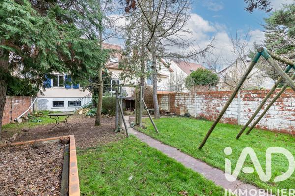 Maison à vendre 7 pièces 122 m² Savigny-sur-Orge