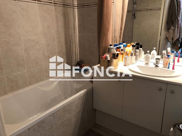 Location Appartement 2 pièces 42.27 m² - 70 AVENUE CLAUDE MONNET Marseille 13014