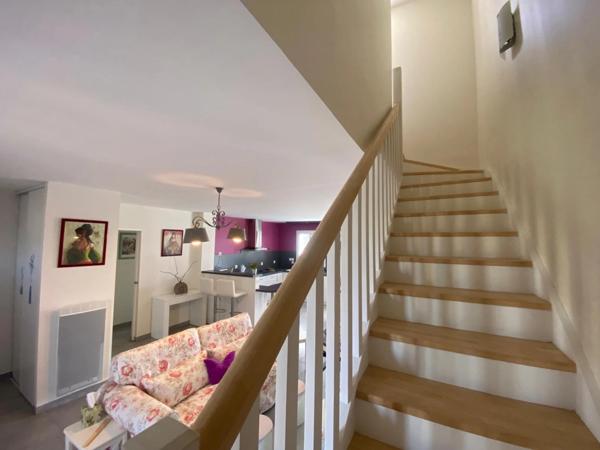 SAINT MICHEL EN L'HERM (85) AU CALME ET A 5 MIN DES PLAGES VILLA 2015 GRAND CONFORT 3 CHAMBRES SUR 600M²