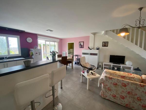 SAINT MICHEL EN L'HERM (85) AU CALME ET A 5 MIN DES PLAGES VILLA 2015 GRAND CONFORT 3 CHAMBRES SUR 600M²