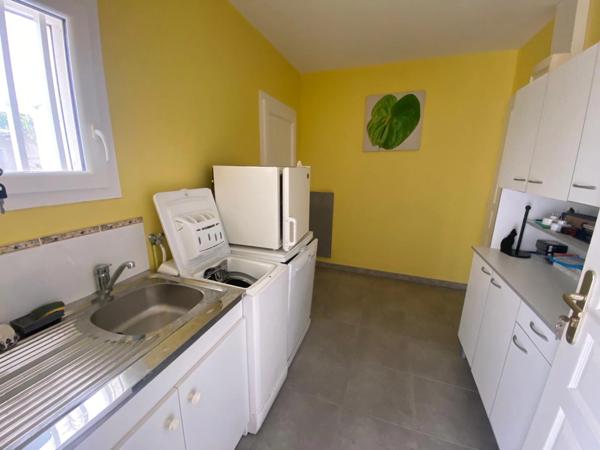 SAINT MICHEL EN L'HERM (85) AU CALME ET A 5 MIN DES PLAGES VILLA 2015 GRAND CONFORT 3 CHAMBRES SUR 600M²