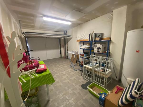 SAINT MICHEL EN L'HERM (85) AU CALME ET A 5 MIN DES PLAGES VILLA 2015 GRAND CONFORT 3 CHAMBRES SUR 600M²