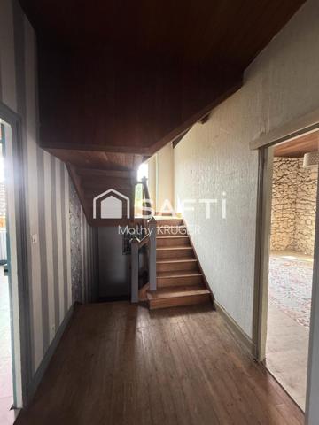 Grande maison à rénover proche Bergerac