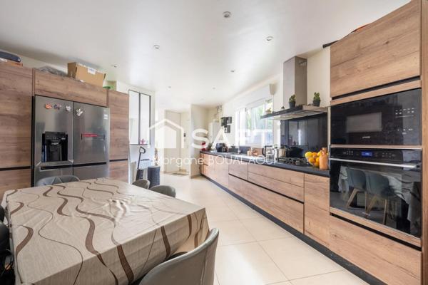 MAISON 4 PIÈCES - 112 M² SUR PARCELLE DE 272 M²