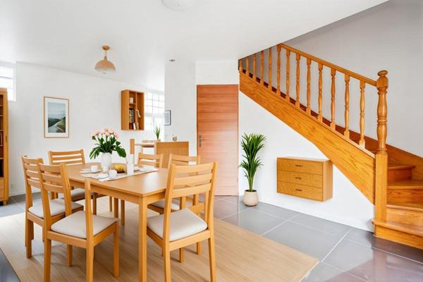 Comme une maison à Bobigny 3 pièces avec jardin et parking