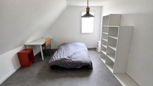 Maison
         6 pièces
        - 170 m² 334 900 € *