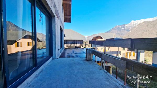 Maison 182 m² + Annexe + Terrain piscinable