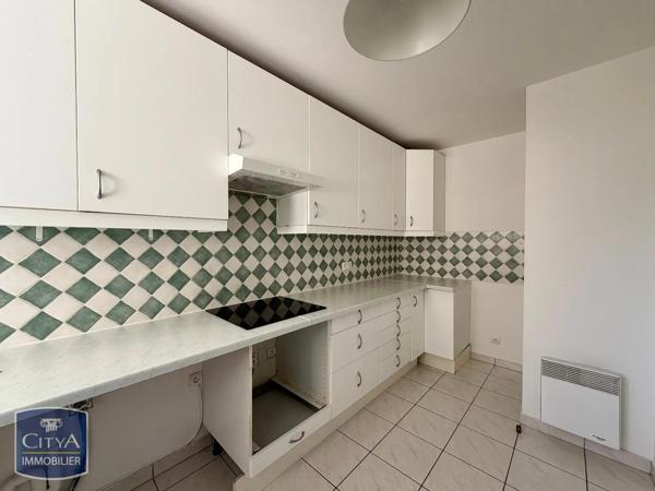 Appartement à louer 3 pièces 70.3m²