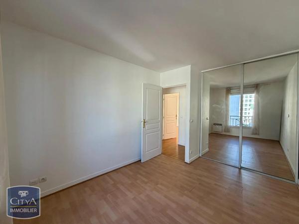 Appartement à louer 3 pièces 70.3m²