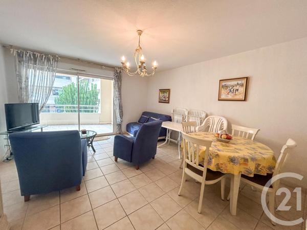 Appartement T3 à vendre  3 pièces - 68 m2 CAVALAIRE SUR MER - 83
