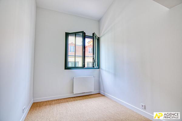 Versailles Notre-Dame Maison 4/5 pièces €1 120 000 ** - Référence 27815