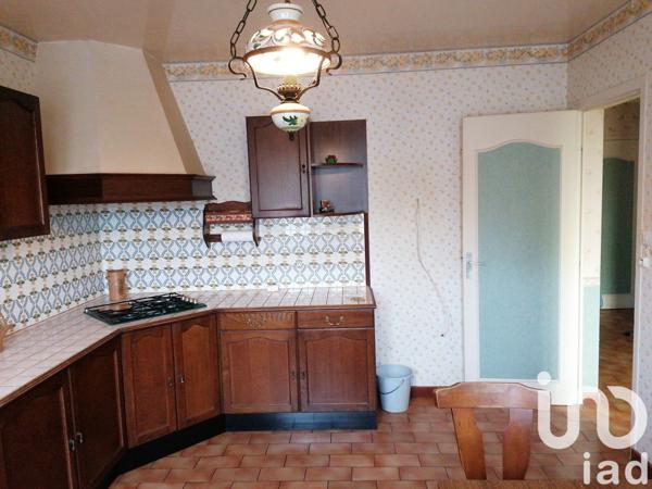 Maison traditionnelle 6 pièces de 136 m² à Brou (28160)