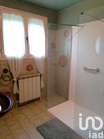 Maison traditionnelle 6 pièces de 136 m² à Brou (28160)