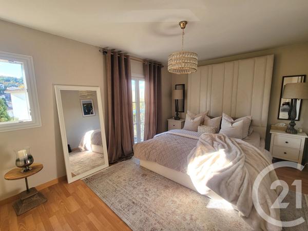 Appartement T4 à vendre  4 pièces - 97,81 m2 COGOLIN - 83