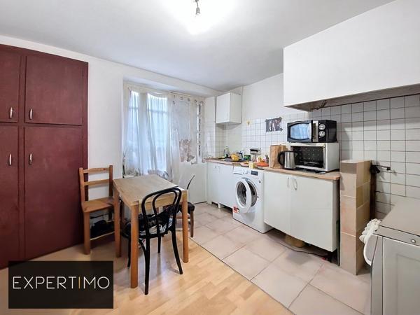 Arvieu (12120) À vendre – Maison de village 5 pièces, 110 m² – Arvieu (Aveyron) Idéal résidence principale, investissement lo