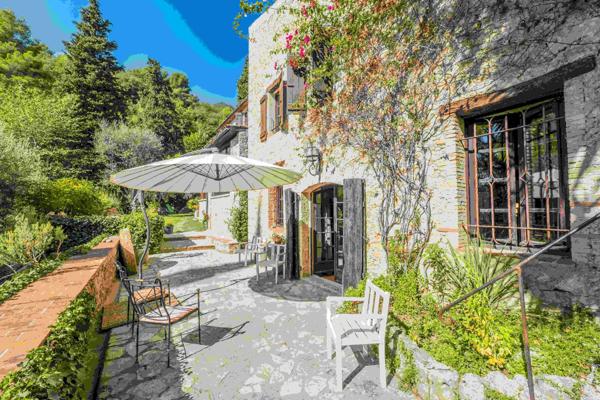 Maison à CARROS (06510)