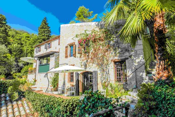 Maison à CARROS (06510)