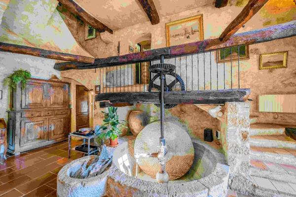 Maison à CARROS (06510)