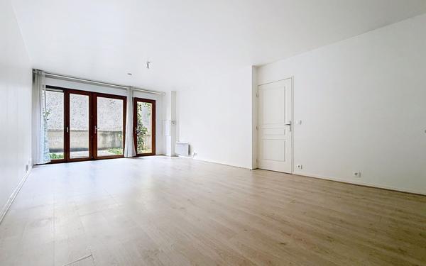 Appartement à vendre    2 pièces • 52,52 m2 Le Kremlin-Bicêtre