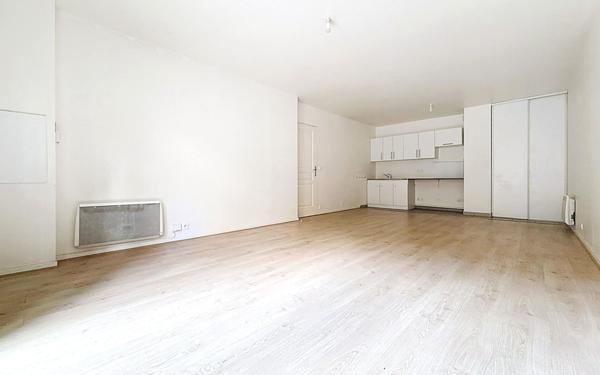 Appartement à vendre    2 pièces • 52,52 m2 Le Kremlin-Bicêtre