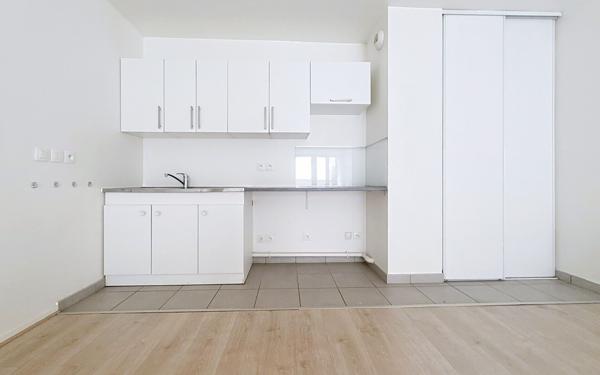 Appartement à vendre    2 pièces • 52,52 m2 Le Kremlin-Bicêtre