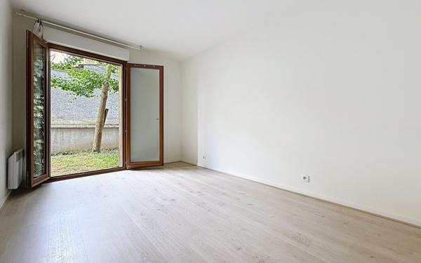 Appartement à vendre    2 pièces • 52,52 m2 Le Kremlin-Bicêtre