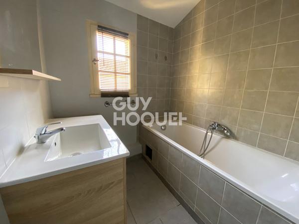 LOCATION : maison F3 (55 m²) à Bizanet