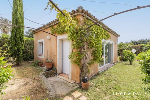 VILLA FAMILIALE AVEC VUE MER