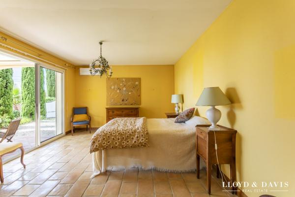 VILLA FAMILIALE AVEC VUE MER