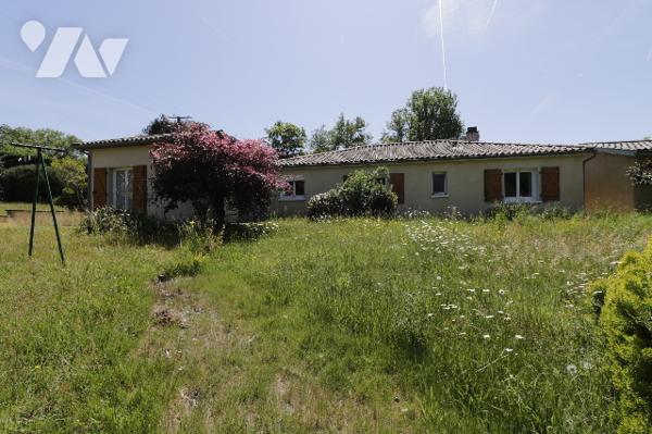 A VENDRE - VITRAC - Maison de 154 m² sur parcelle de 2582 m²