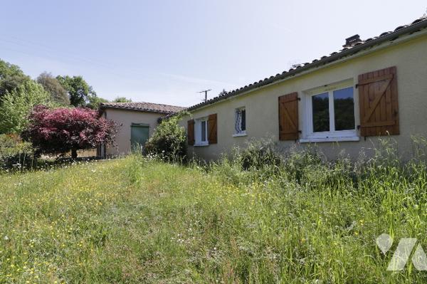 A VENDRE - VITRAC - Maison de 154 m² sur parcelle de 2582 m²