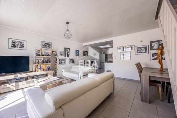 PROCHE BREUILLET - CHARMANTE MAISON - LOTISSEMENT CALME