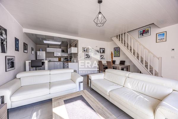 PROCHE BREUILLET - CHARMANTE MAISON - LOTISSEMENT CALME