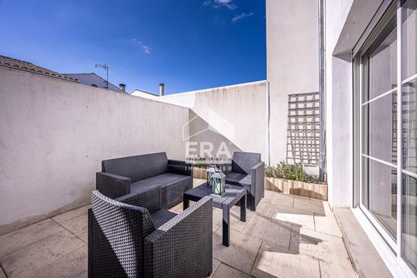 PROCHE BREUILLET - CHARMANTE MAISON - LOTISSEMENT CALME